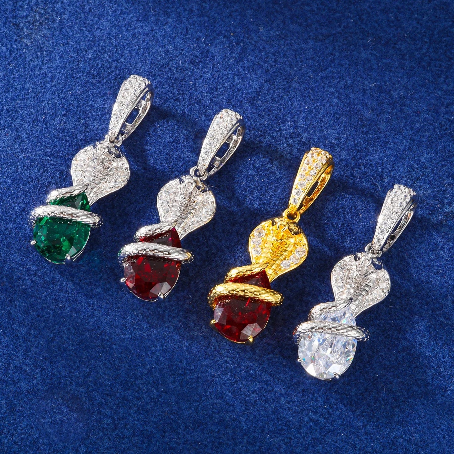 Cobra Holding Jewel Pendant