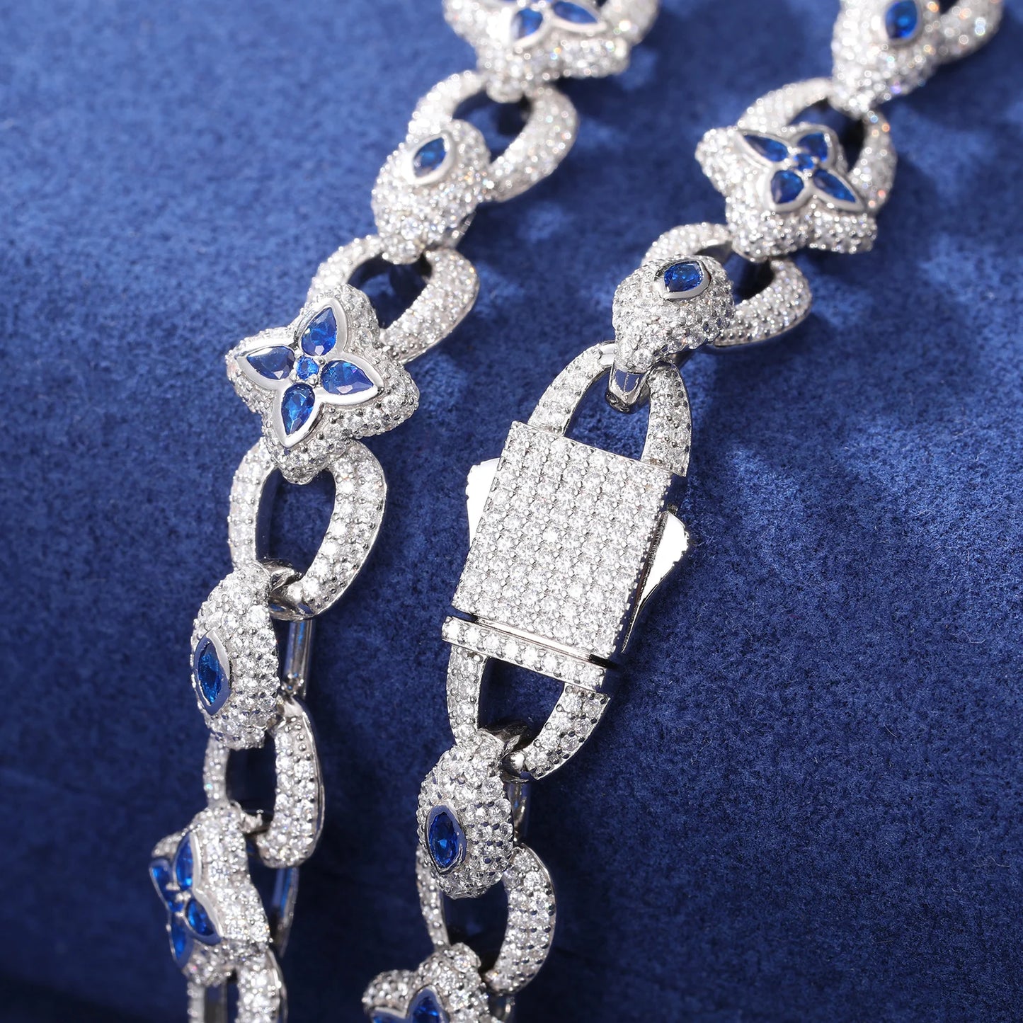 10.5mm - Flower Eye Link Chain