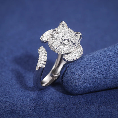 Elegant Cat Ring