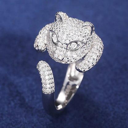 Elegant Cat Ring